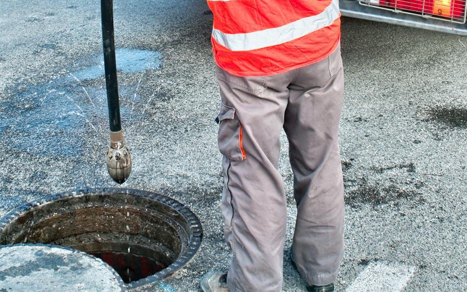 entreprise assainissement Le Plessis-Brion